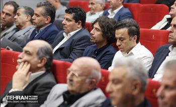 هم اندیشی صمیمانه شهردار تهران با سازندگان شهر 4