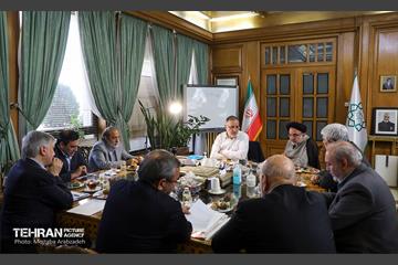 دیدار رییس سازمان اوقاف و امور خیریه کشور با شهردار تهران 4