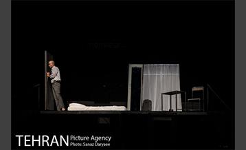 نمایش مستاجر‎ 17