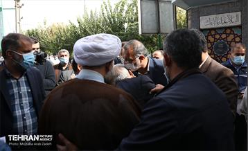 حضور شهردار تهران در مسجد علی ابن الحسین(ع) منطقه 14