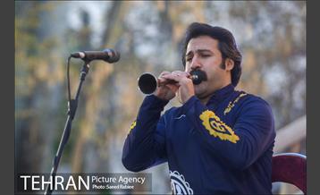 اجرای گروه موسیقی سورنای در باغ فردوس 30