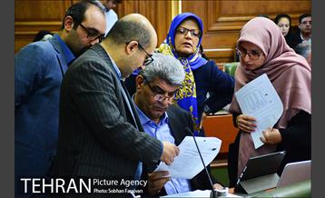 یکصد و هشتاد و ششمین جلسه شورای شهر  31