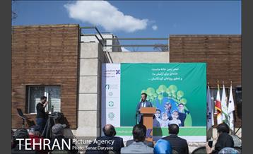 مراسم درختکاری مرکز مدیریت محیط زیست و توسعه پایدار 11