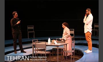 نمایش نبرد گالیله‎ 18