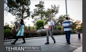 افطاری ساده در گلزار شهدا 3