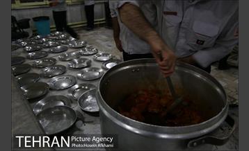 آخرین افطار ماه رمضان در کنار آتش نشانان شهر‎ 6
