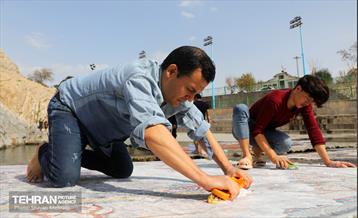 قالیشویی سنتی در چشمه علی 23