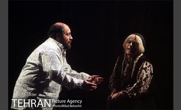 نمایش کمیته نان 18