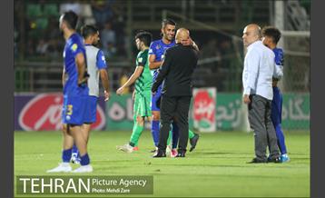 دیدار تیم های استقلال تهران و ذوب آهن اصفهان 24