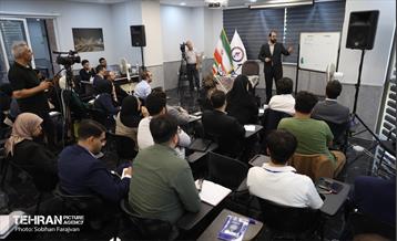 دومین دوره پیشرفته مدرسه دیپلمات‌های جوان - 3 16