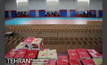 تهیه و توزیع هزار بسته معیشتی در محلات قلب پایتخت 3