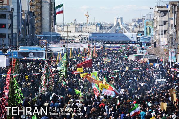 راهپیمایی یوم الله 22 بهمن 17