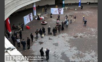 اجرای تئاتر خیابانی در میدانگاه ولی عصر (عج) 18