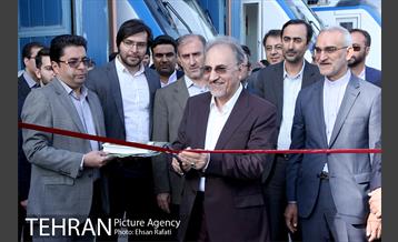 مراسم بهره برداری از 51 واگن و لکوموتیو برقی مترو تهران و حومه 2