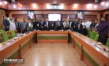 بازدید عضو شورای اسلامی شهر از منطقه 17 15