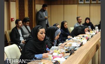 نشست هم اندیشی رئیس مرکز ارتباطات شهرداری تهران با اصحاب رسانه 47