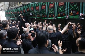 عزاداری ظهر تاسوعا در بازار بزرگ تهران 30