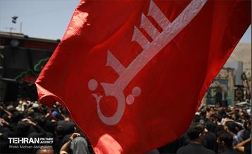 عزاداری ظهر عاشورا در امامزاده صالح (ع) 45