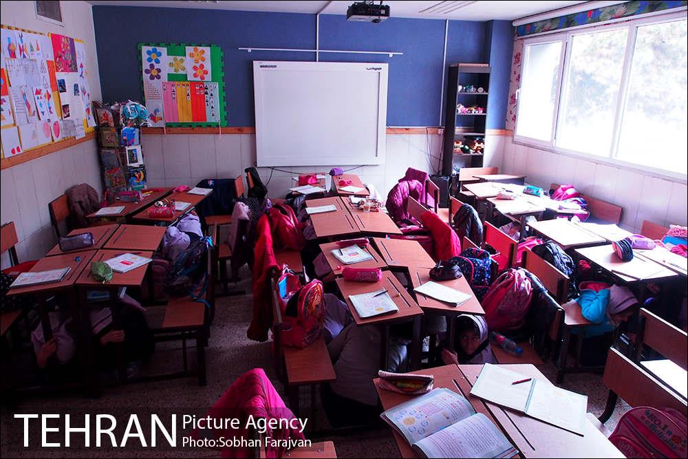 مانور سراسری زلزله در دبستان شهید بهشتی 20