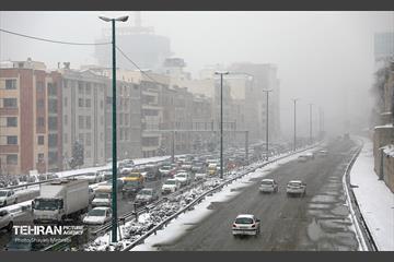 عملیات برف‌روبی در پایتخت 1