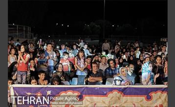 جشن فرشته ها در محله دروازه غار 17