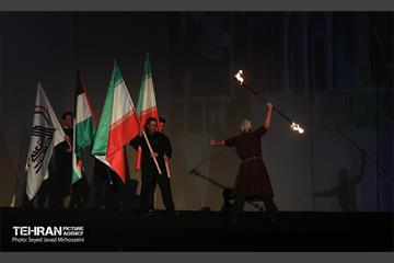 رونمایی از نماد فاتح خیبر و اجرای نمایش بزرگ میدانی فتح خیبر 12