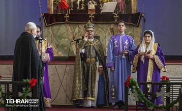 مراسم عشای‌ربانی در اولین روز سال نو میلادی  14