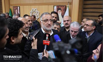 نشست هم‌اندیشی هیئت رئیسه اتاق اصناف تهران، روسای اتحادیه‌های صنفی تهران و هیئت امناء بازار تهران با شهردار تهران 1