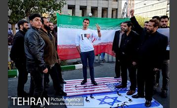 13 آبان، راهپیمایی روز دانش آموز 18