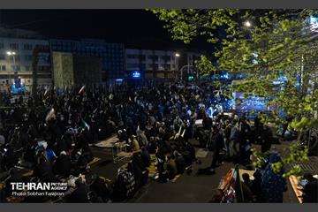 احیای شب نوزدهم رمضان در میدان انقلاب 70