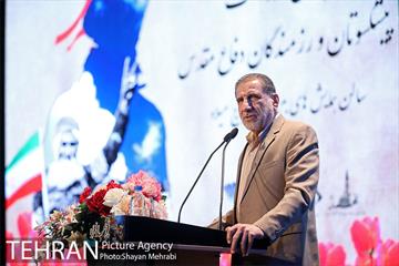 همایش نکوداشت پیشکسوتان و رزمندگان دفاع مقدس 27
