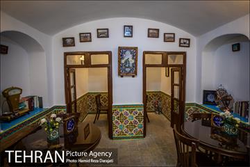 کافه کتاب دارالخلافه 9