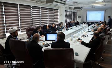 بازدید رئیس شورای شهر از مرکز حقوقی شهرداری تهران 25