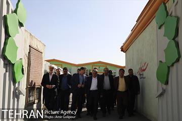 بازدید مهندس محسن هاشمی و دکتر شجاع پوریان از اماکن و پروژه های منطقه ۲۲ 15