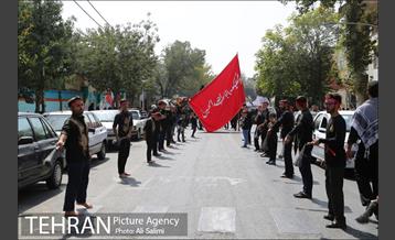 برگزاری مراسم سوگواری سالار شهیدان امام حسین (ع) در محلات منطقه 15 19