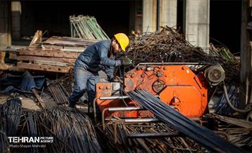 به مناسبت روز کارگر 95