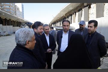 بازدید معاون فنی و عمرانی از پروژه‌های عمرانی منطقه ۵ 28