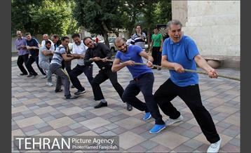 ورزش و نشاط صبحگاهی در بوستان های تهران‎ 13