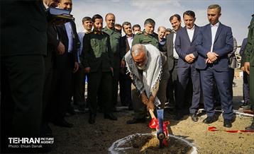 آیین کلنگ‌زنی و احداث واحدهای آپارتمانی در منطقه ۲۱