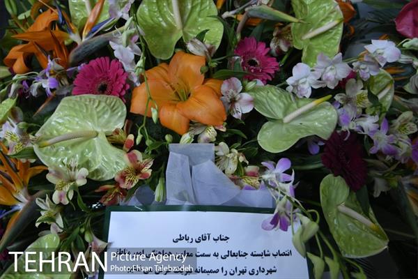 دیدار صمیمانه کارکنان شهرداری تهران با حسن رباطی 1