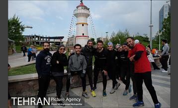 پیاده روی ۷۰۰ نفری در اراضی عباس آباد 27