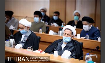 نشست شهردار تهران با ائمه جماعات در آستانه دهه فجر 12