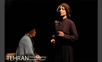 نمایش اکتبر 1942 پاریس 12