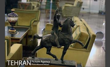 بازدید مسافران نوروزی تهران از کاخ موزه نیاوران‎ 3