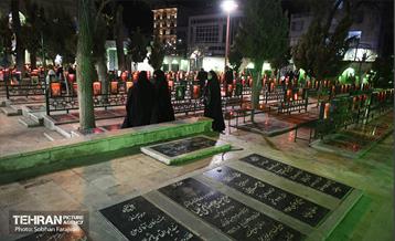 وداع با پیکر شهید «قریب رضا دارابی» 43