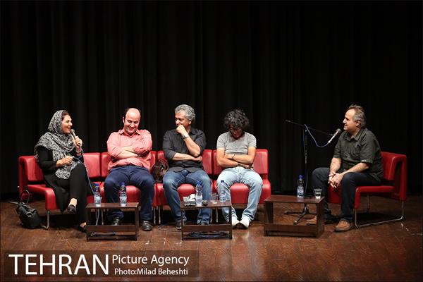 نقد فیلم مالیخولیا در فرهنگسرای ارسباران‎ 1