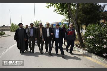 بازدید اعضای شورای اسلامی شهر تهران از شرکت واگن‌سازی تهران 24