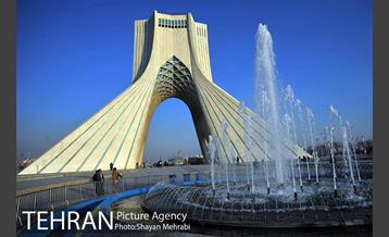 میدان آزادی 22