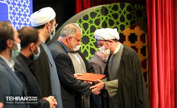 آیین تکریم و معارفه رئیس سازمان فرهنگی هنری شهرداری تهران