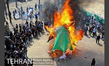 تعزیه ظهر عاشورا در حسینه نهاوندیان 32